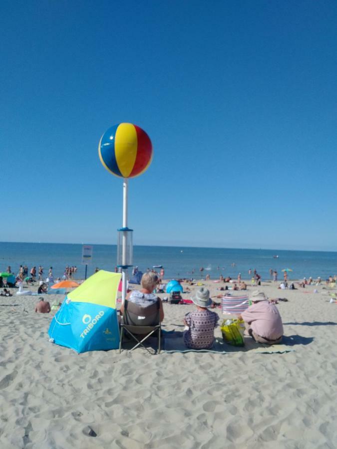 Meuble Saisonnier Plage ダンケルク エクステリア 写真